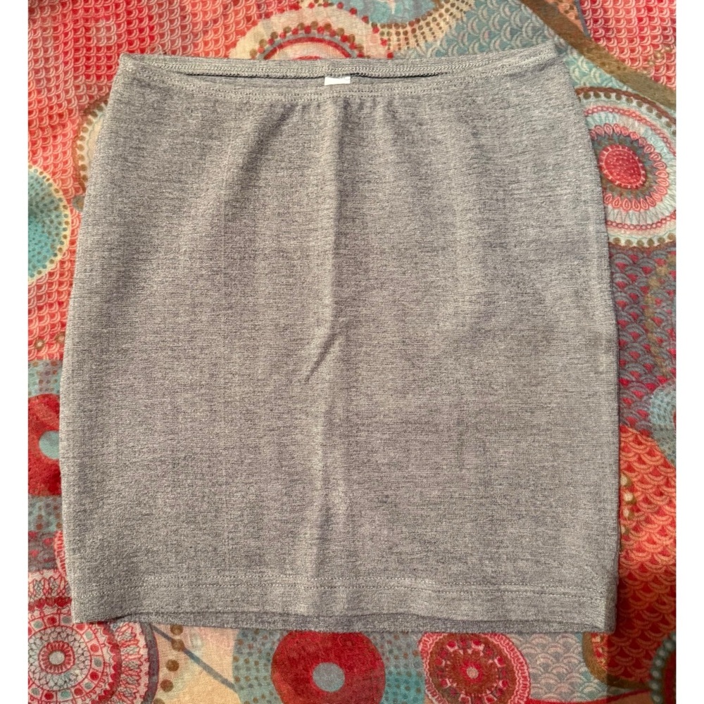 American Apparel | gray mini skirt